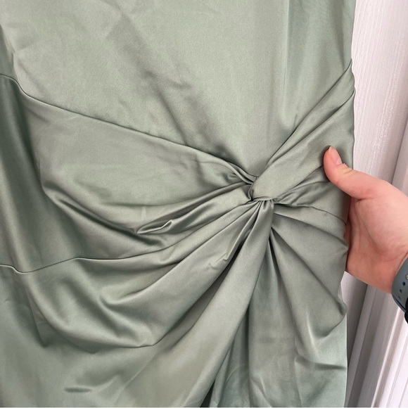 Formal Abercrombie Dress - Picture 3 of 9